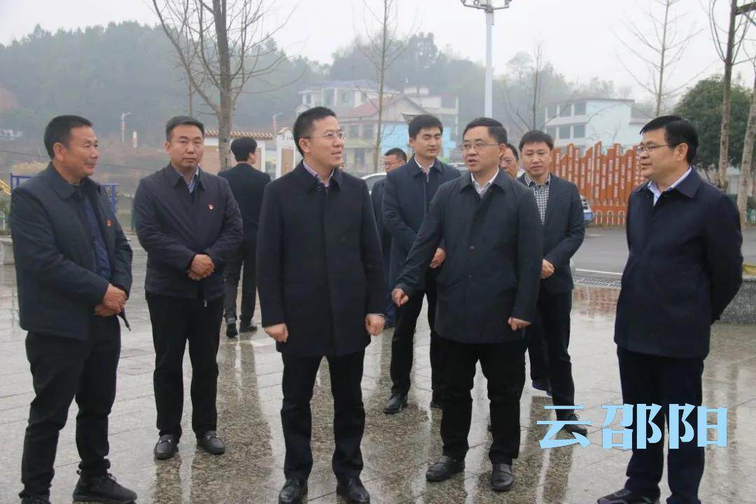 龚红果到北塔区李子塘村调研乡村振兴工作