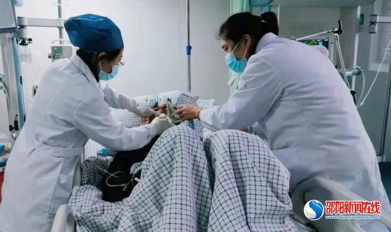 老人命悬一线 邵东市中医医院医护人员全力施救