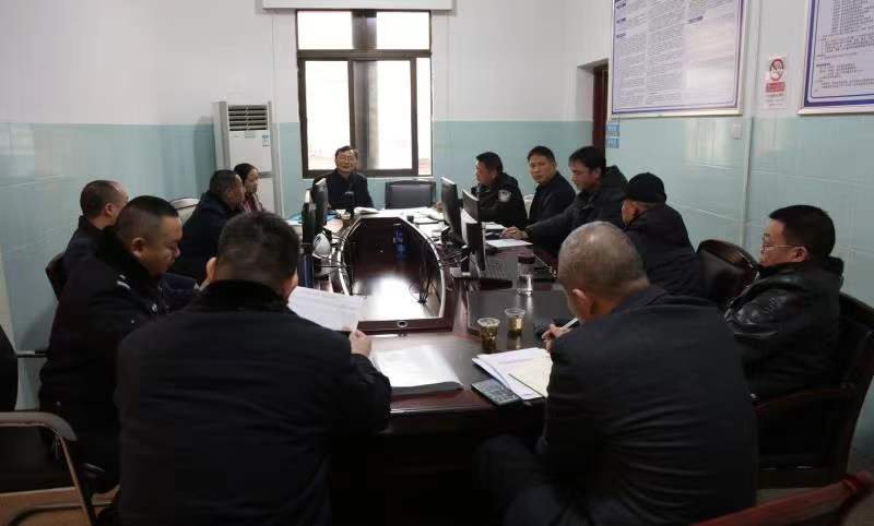 隆回县召开交通问题顽瘴痼疾集中整治工作调度会
