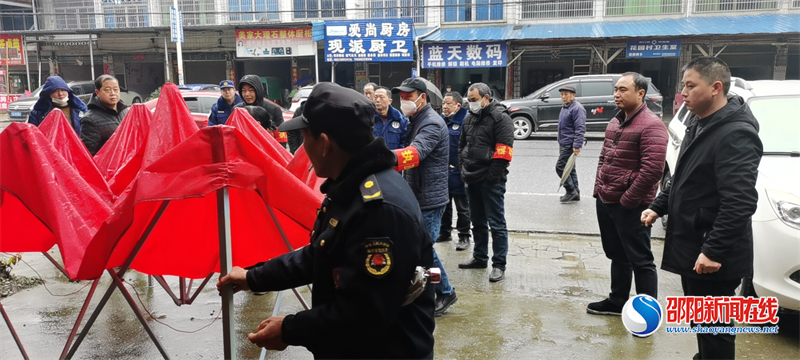 洞口县花园镇：市容整洁迎新春