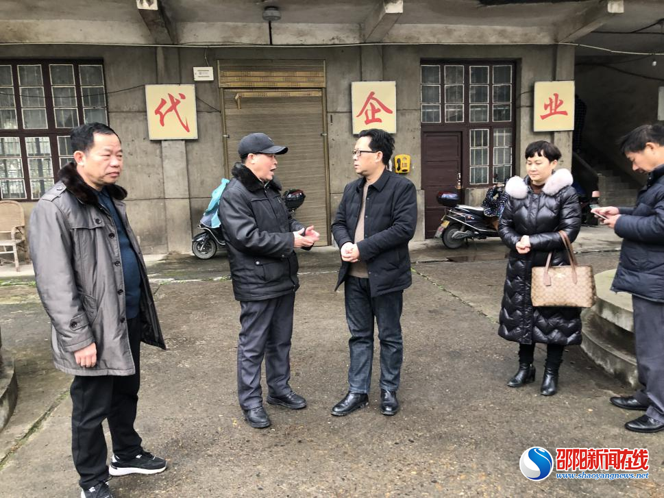 市公路建设养护中心深入帮扶企业开展集中访谈和送温暖活动

