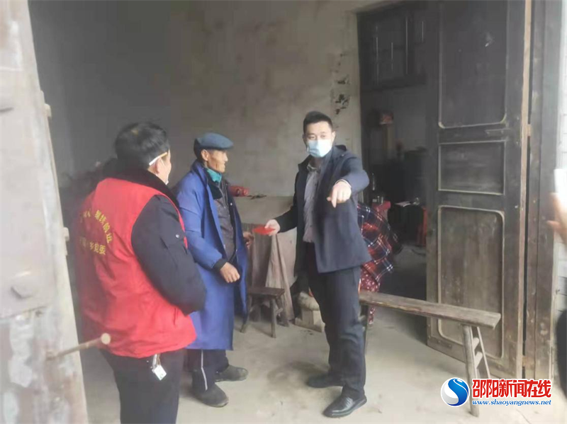 邵东市周官桥乡：春风送暖，温馨过年