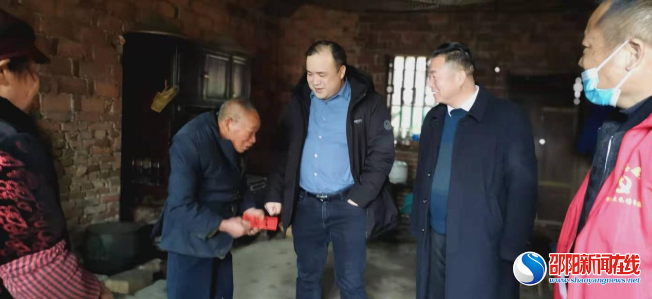 邵东市大禾塘街道：真诚慰问暖人心，殷殷关切显温情