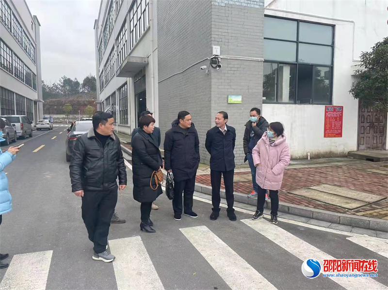 昭阳农商银行：政银携手 访客问需促发展