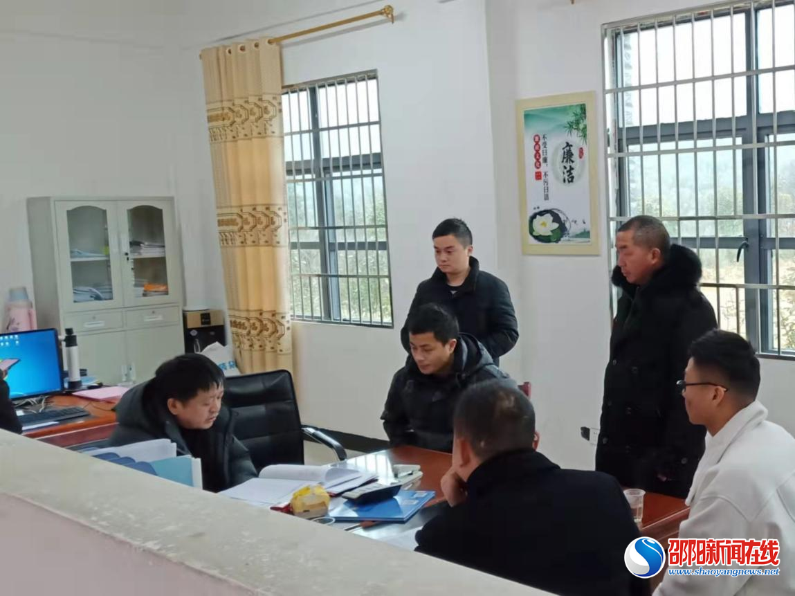 新邵县巨口铺镇：春风送温暖，稳岗在家乡
