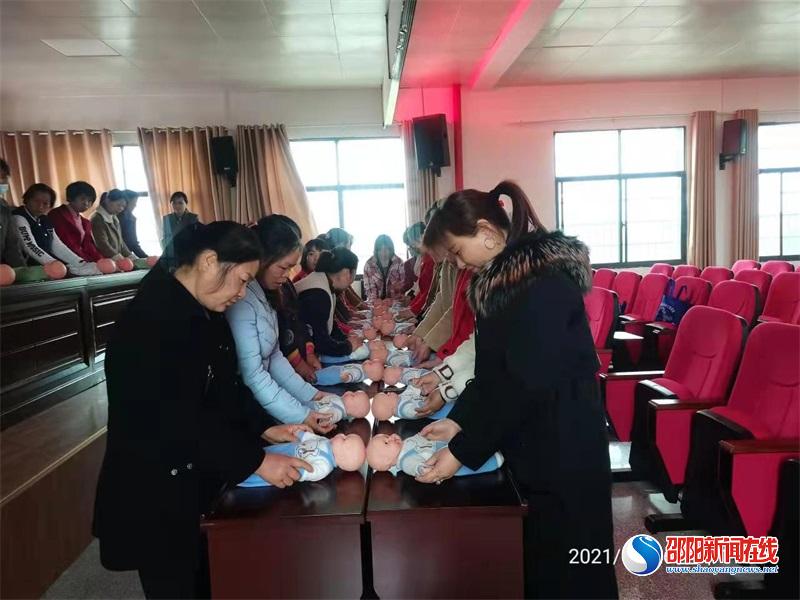 邵东市：职业技能提升三年行动硕果累累