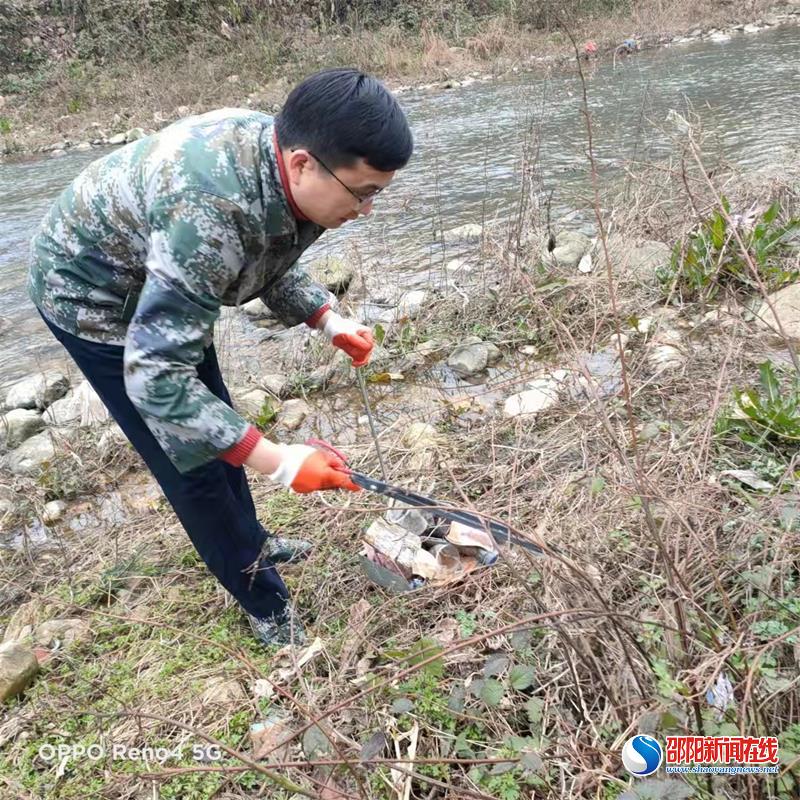 洞口县花古街道开展环境卫生大整治活动