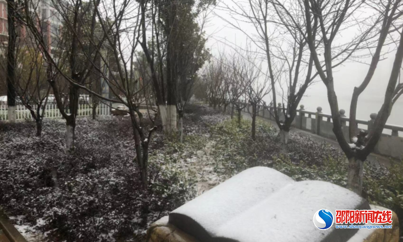隆回县花门街道：立春首雪
