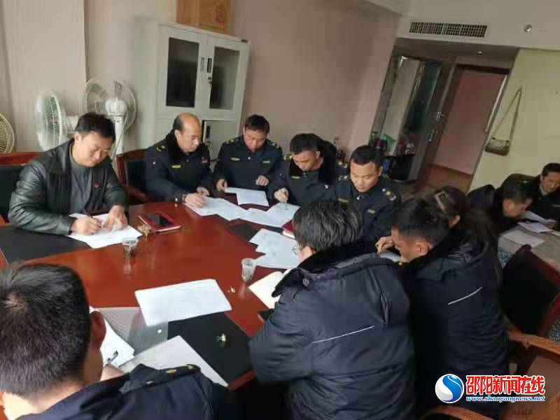 洞口县城管执法局：加强党的建设 打造城管铁军
