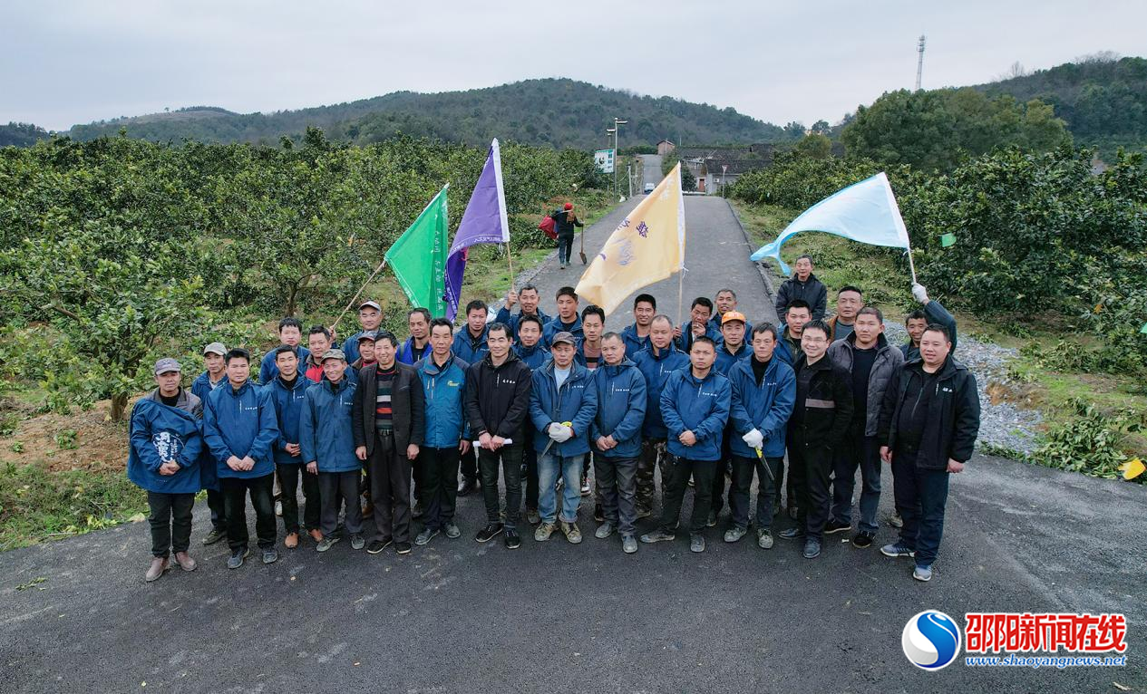 新宁县龙丰果业产业技术服务团队：春雪过后助农忙