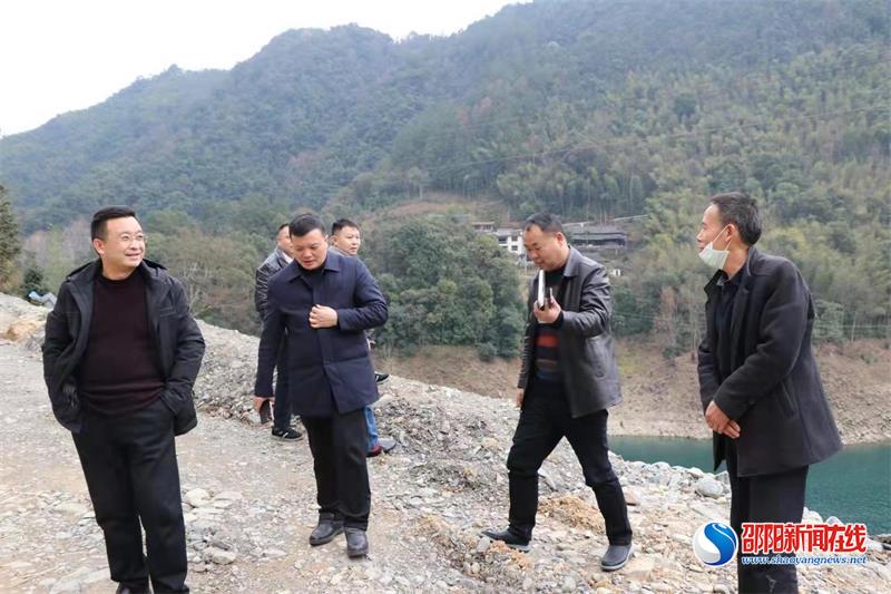 欧阳佑春组织一季度巡河工作