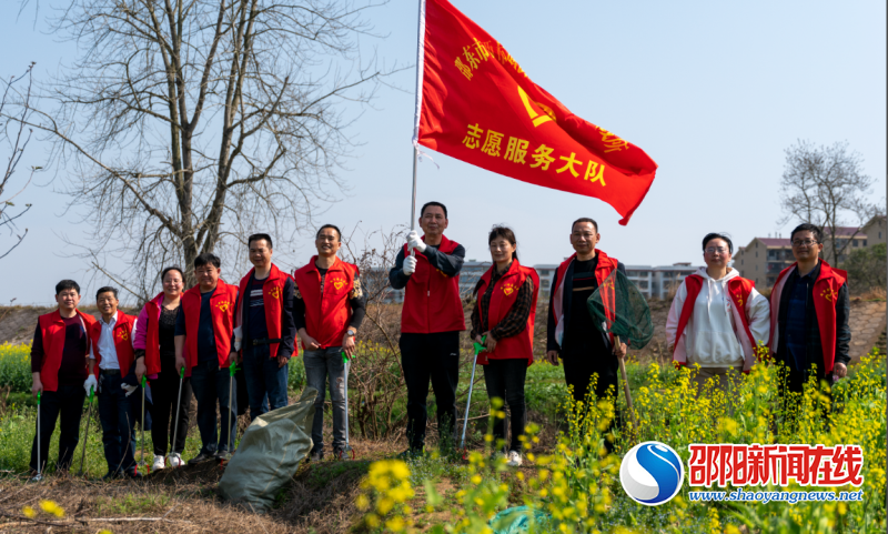 邵东两市塘街道：学习雷锋精神 彰显时代风采