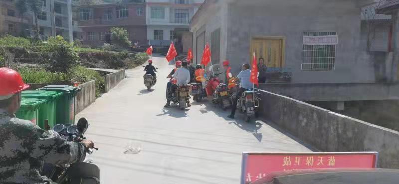 隆回县罗洪镇：护林员助力蓝天保卫战
