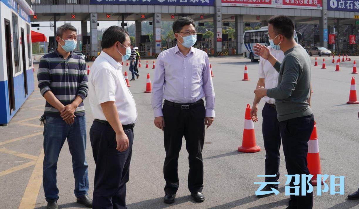 曾市南督查大祥区重点场所疫情防控工作
