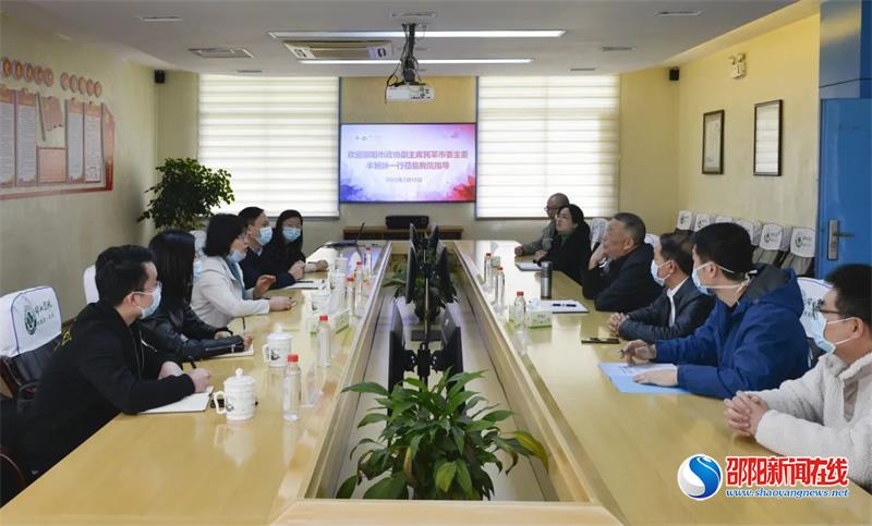 民革邵阳市委会传达贯彻全国“两会”精神进基层活动走进邵阳学院附属第一医院