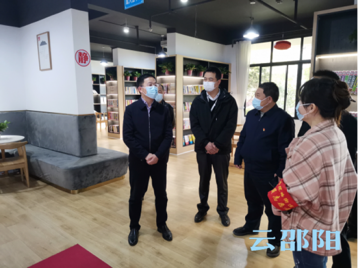 龚红果到大祥区调研组织统战工作