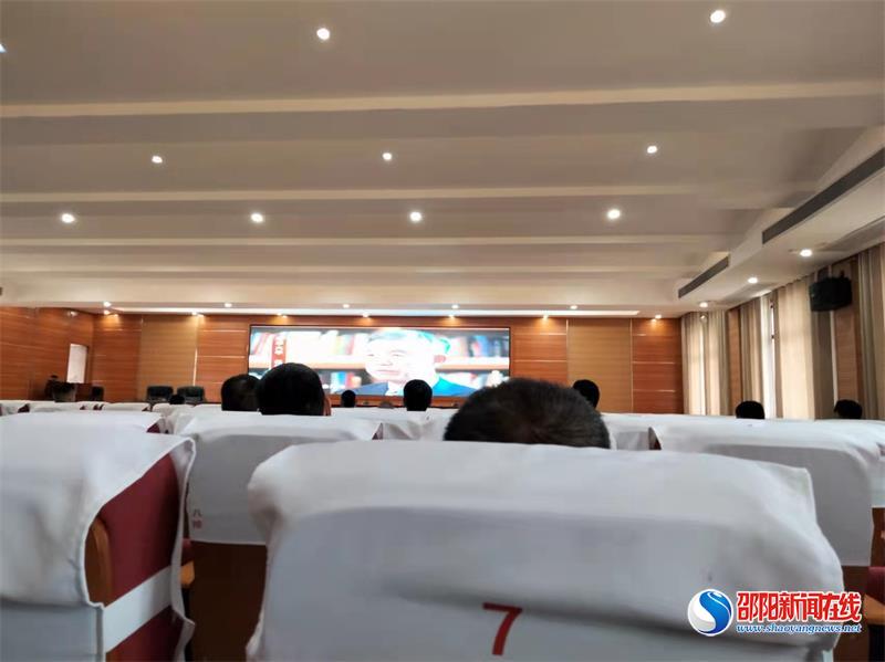 隆回县自然资源局收听收看“生命重于泰山”宣传片积极开展安全生产警示教育