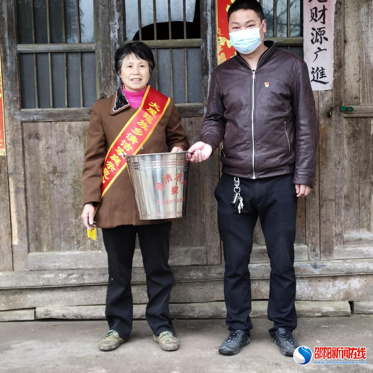 洞口县大屋瑶族乡开展“最美院落”评选活动
