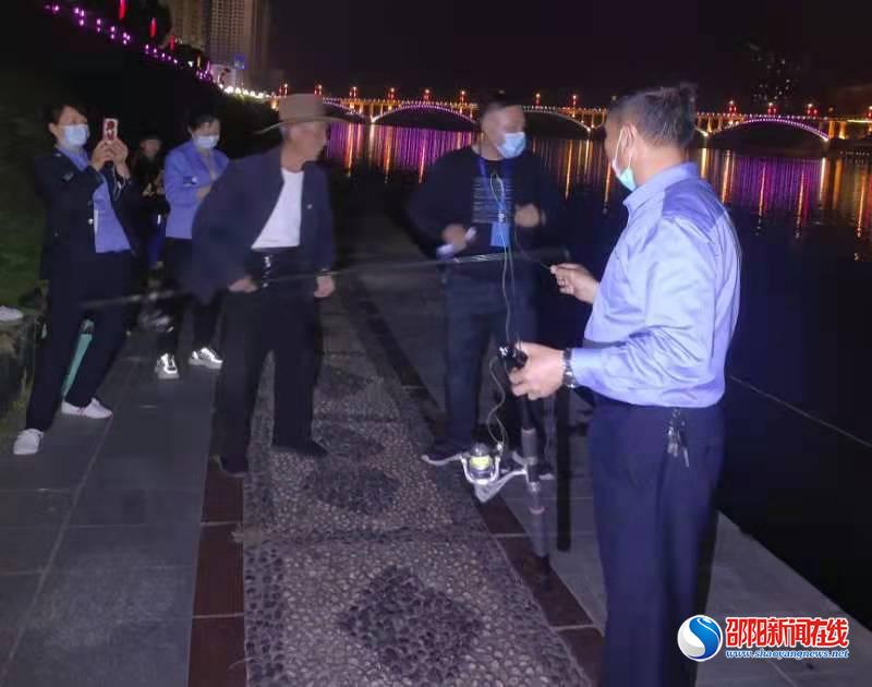 新邵县酿溪镇：开展禁止垂钓专项执法行动