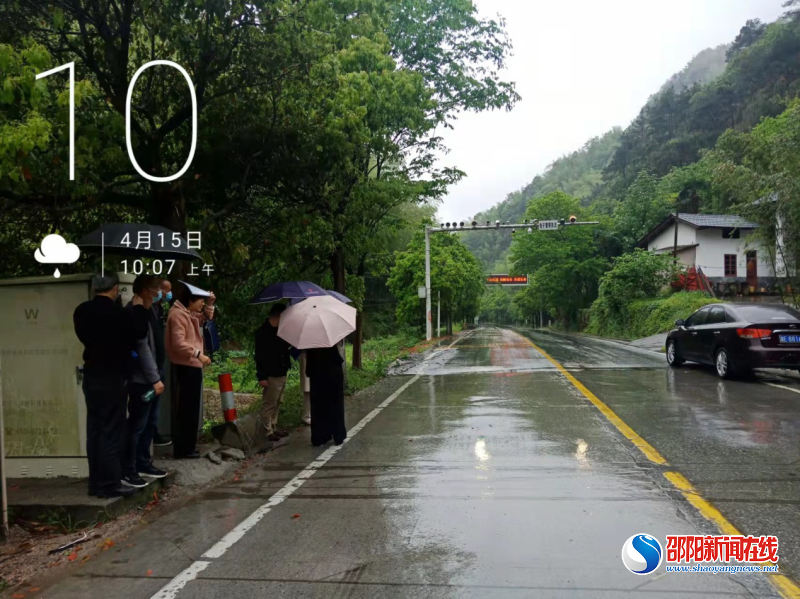 新宁县邓银公路超限检测站：工程建设全程监管 强化源头风险防控