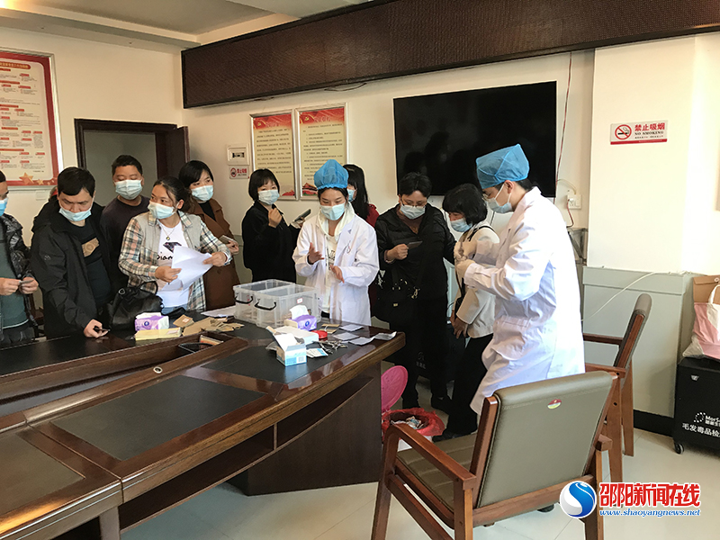 隆回县自来水公司：强化毛发检测网 筑牢禁毒防火墙