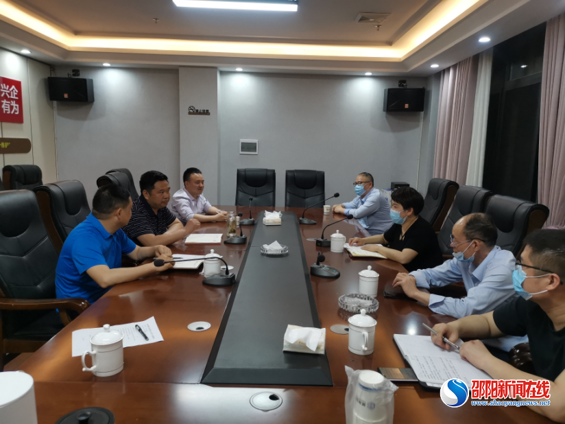 昭阳农商银行：金融“战疫”主动上门访企问需
