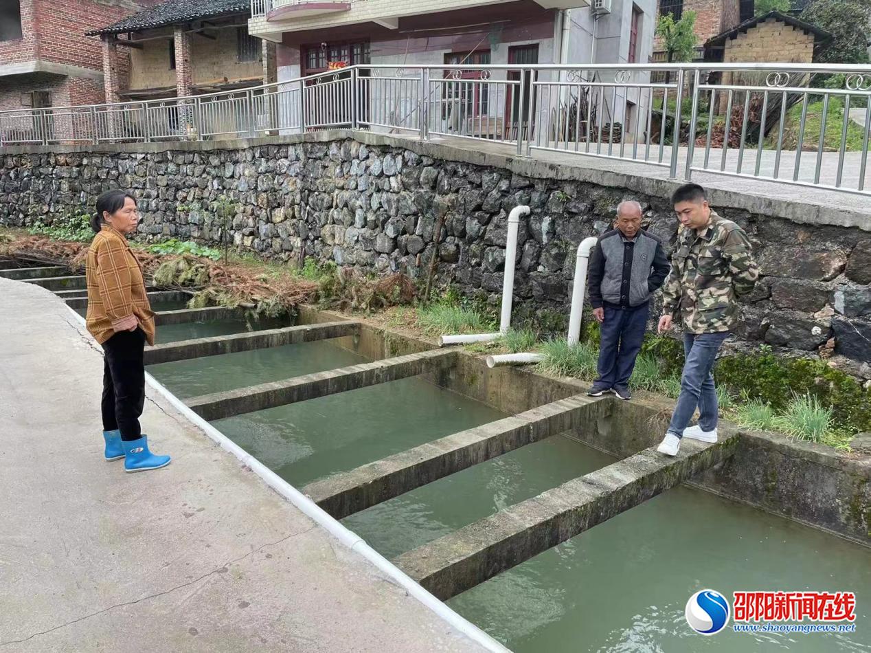 邵东市佘田桥镇应对今年首轮强降雨，严防次生灾害