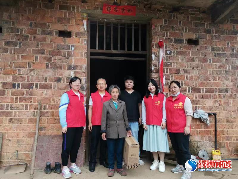 邵东市流光岭镇开展“四个一”活动 助力美丽庭院建设
