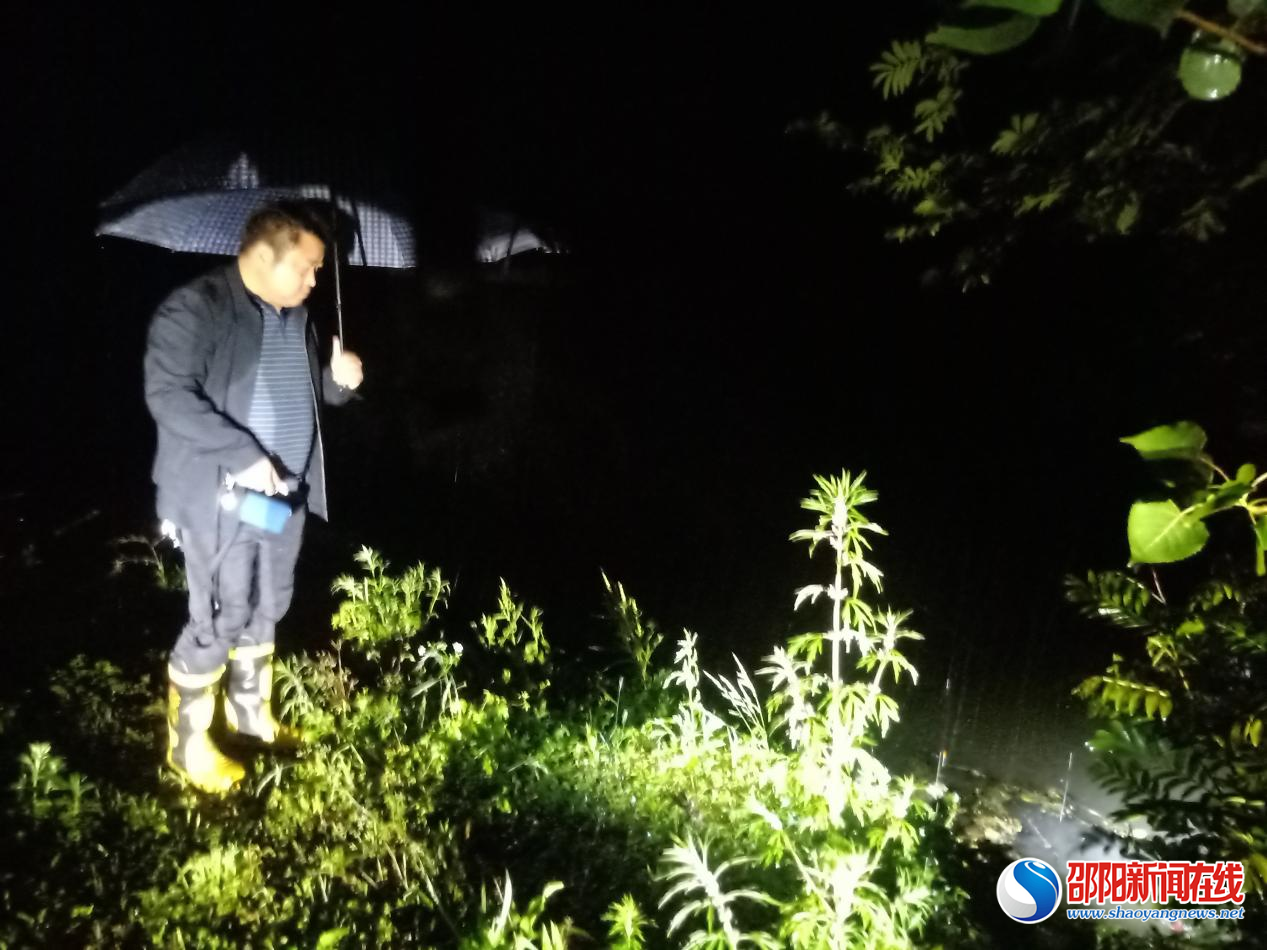 邵东市魏家桥镇：做好防汛工作，守护一方平安
