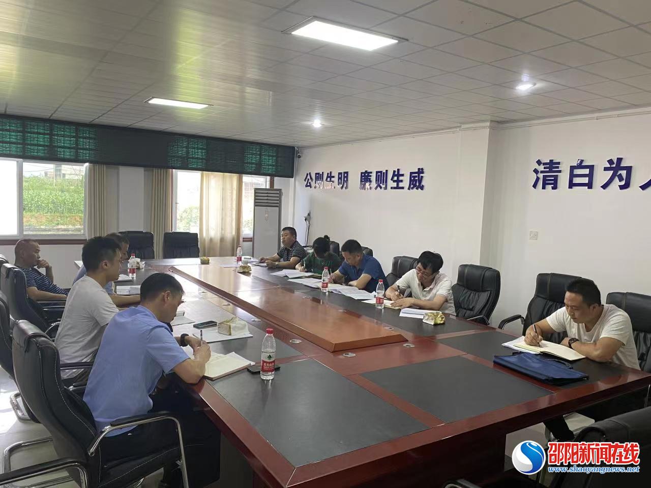 ​邓胜利一行到邵阳县郦家坪镇调研禁毒反电诈工作
