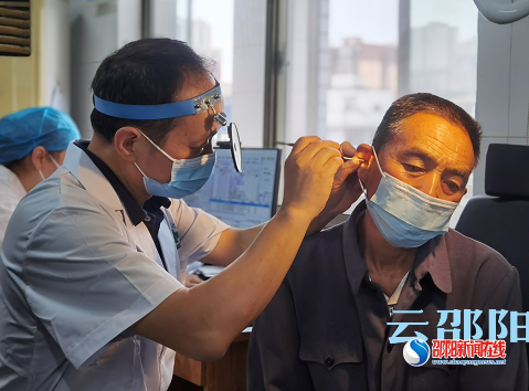 助推优势资源下沉——湖南省耳鼻咽喉腔镜诊疗示范基地腔镜手术基层推广活动走进洞口