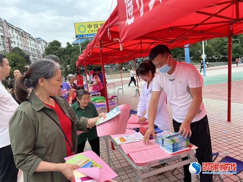 新宁县卫健局：遵守安全生产法，当好第一责任人