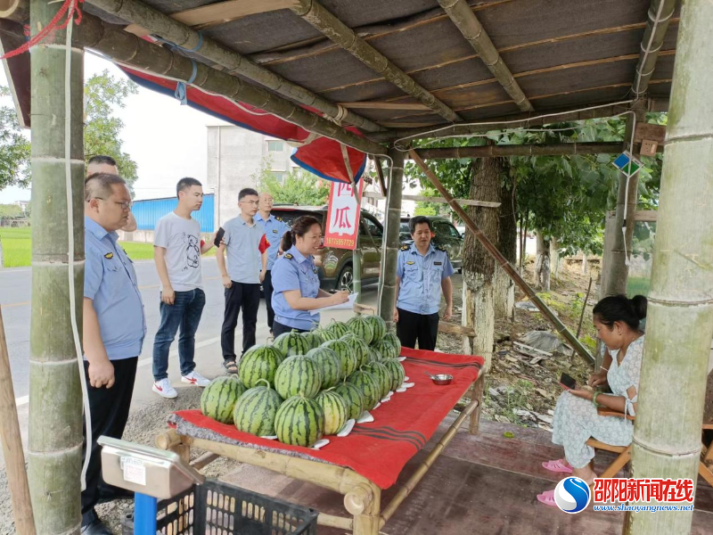 洞口县毓兰镇着力打造畅通安全的路域环境