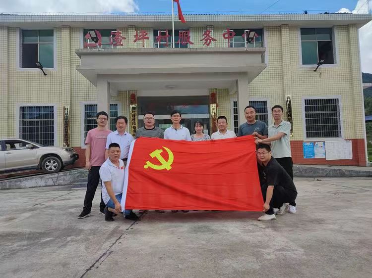 洞口县渣坪乡中心学校党支部开展系列庆“七一”活动