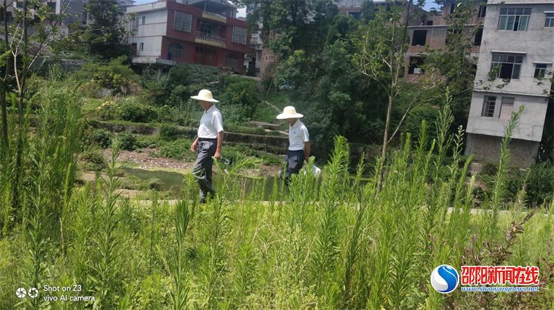 隆回县老科学技术工作者协会到县社会体育指导员协会考察交流