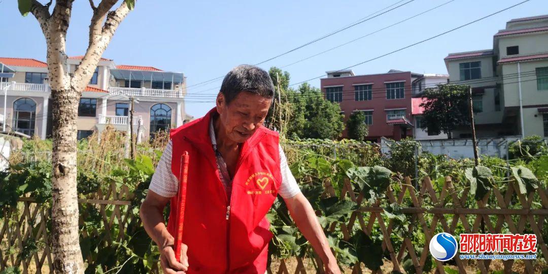 隆回县荷香桥镇九牛坳村：老兵不老 爱心常在