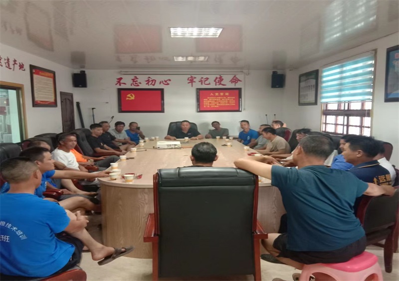 新宁县龙丰果业：强化果农数字素养与技能培训，着力开拓“智慧农业”新路径