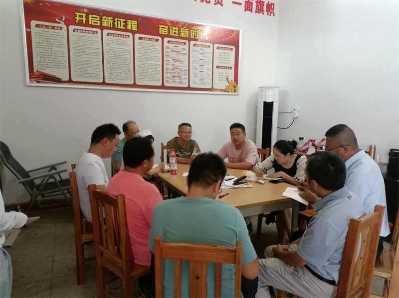 洞口县高沙镇政协联络组开展土地流转专题调研