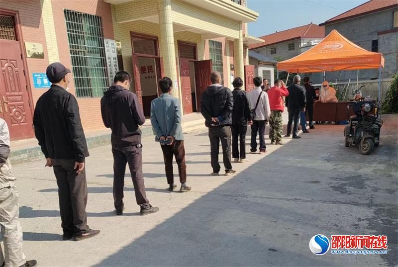 隆回县三阁司镇高效有序组织开展全员核酸检测工作
