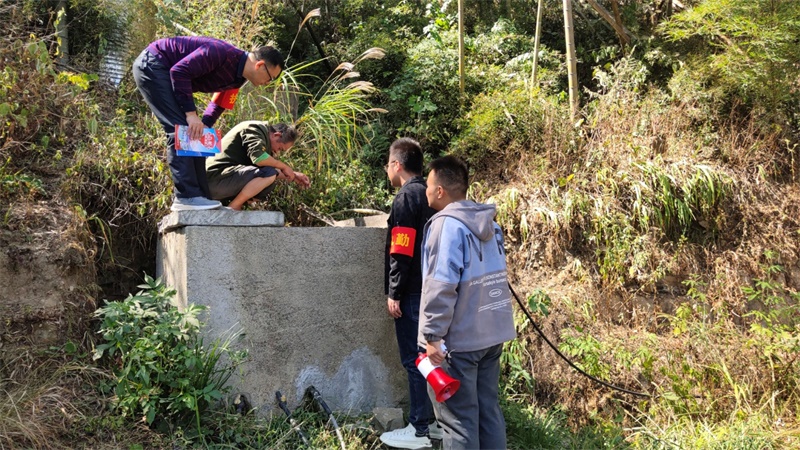 洞口县大屋瑶族乡：党群齐心保供水，积极抗旱解民忧