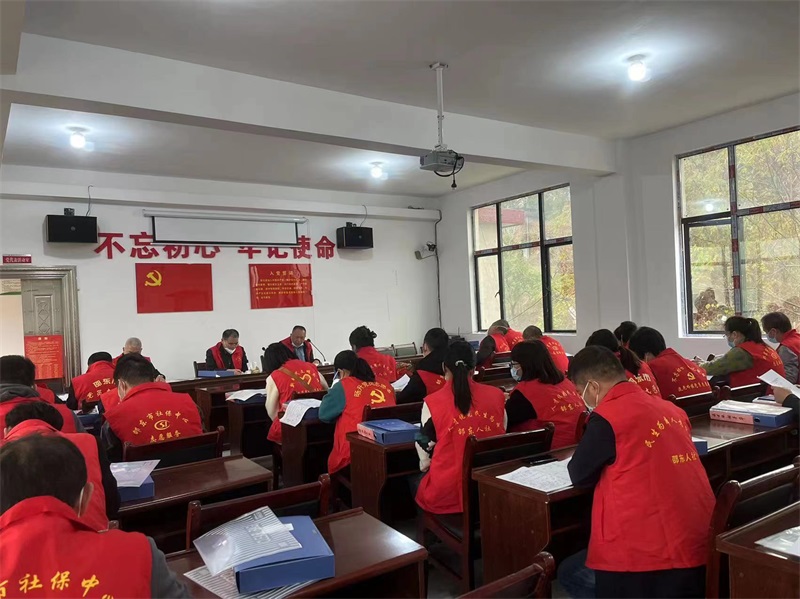 邵东市社保中心开展集中走访活动