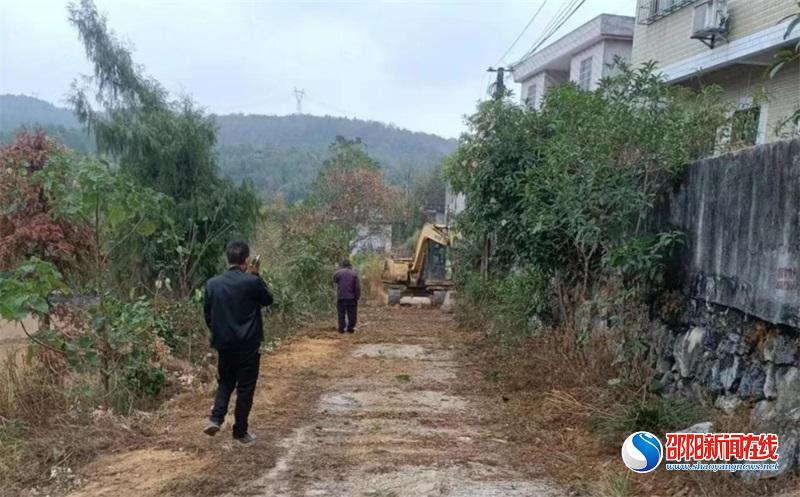 隆回县三阁司镇：推进村组道路建设 夯实乡村振兴之路