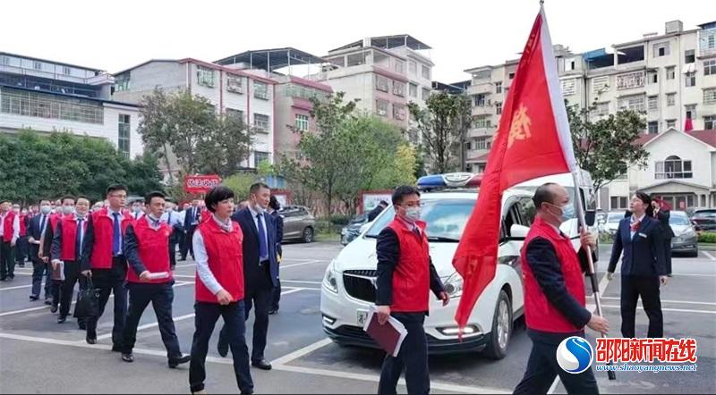 隆回农商银行开展不良贷款“清收风暴”专项活动