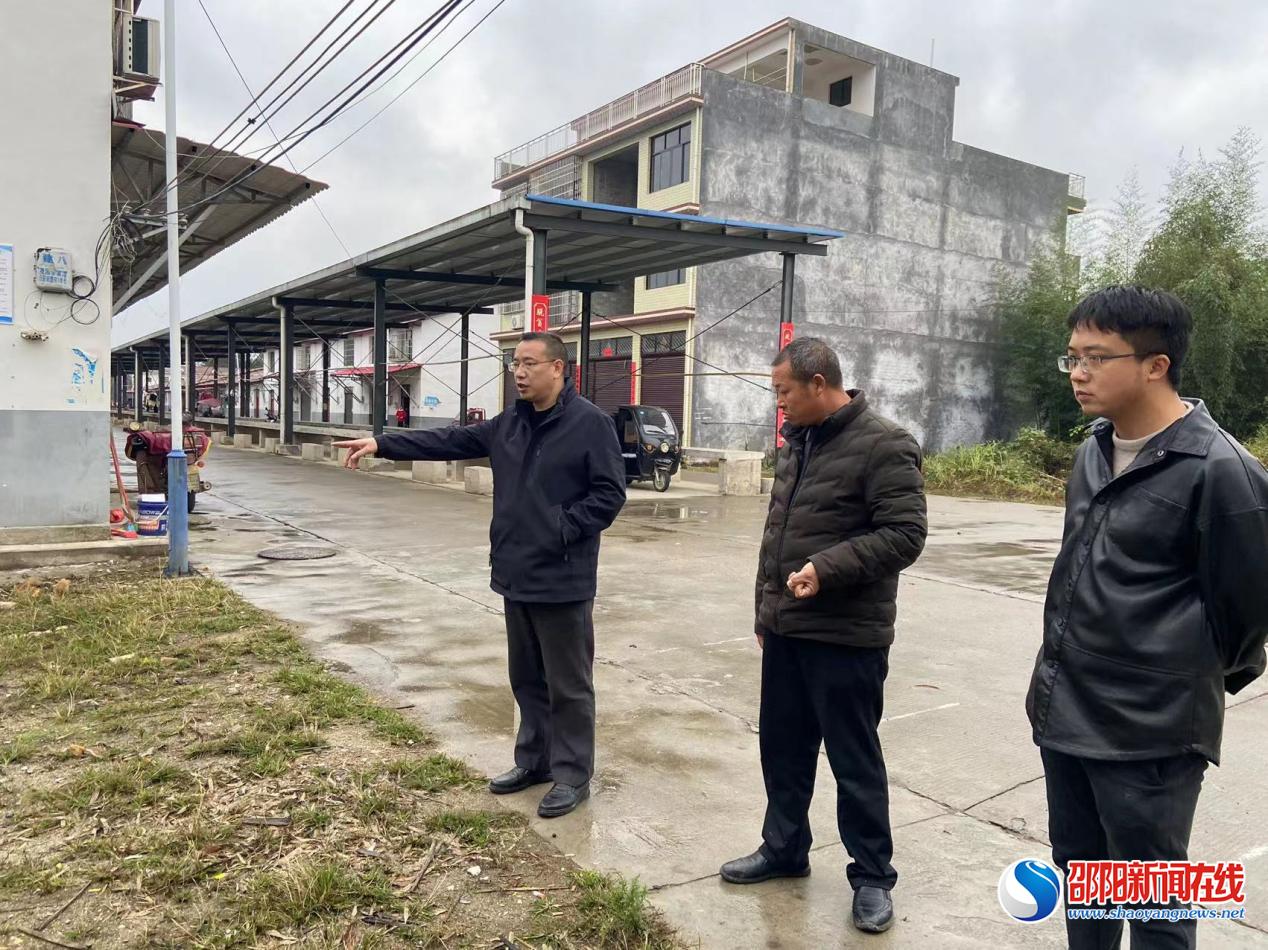 洞口县花园镇：做好易地搬迁“后半篇文章”