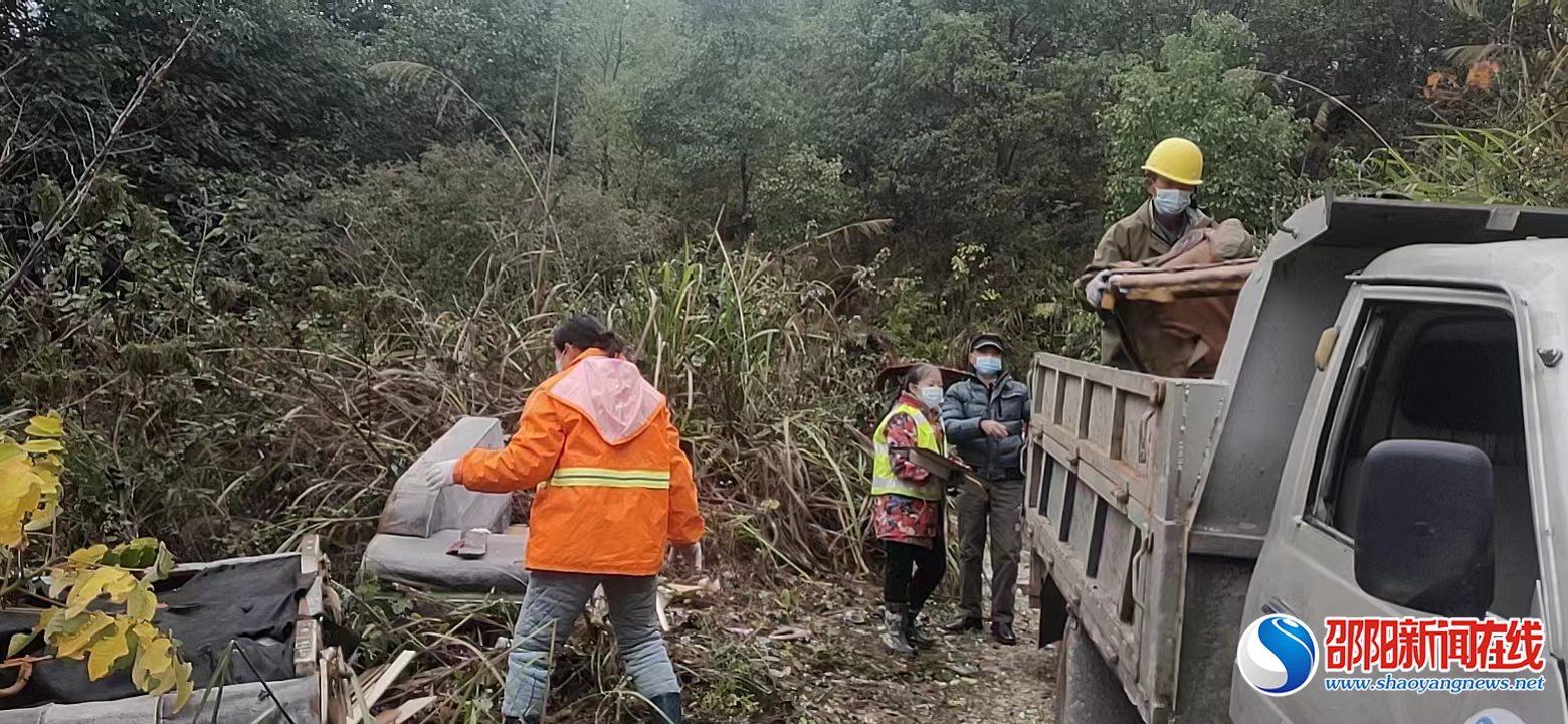 洞口县文昌街道：冬季爱国卫生运动集中行动村庄清洁