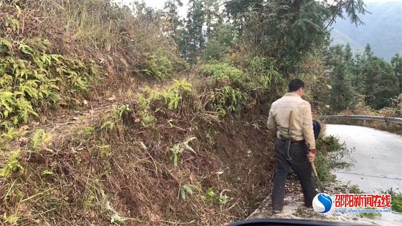 洞口县大屋瑶族乡云山村：深入开展爱国卫生运动集中行动