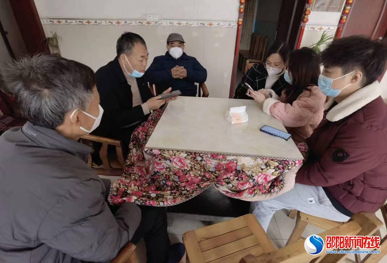洞口县罗溪瑶族乡开展两节前后自建房安全宣传工作