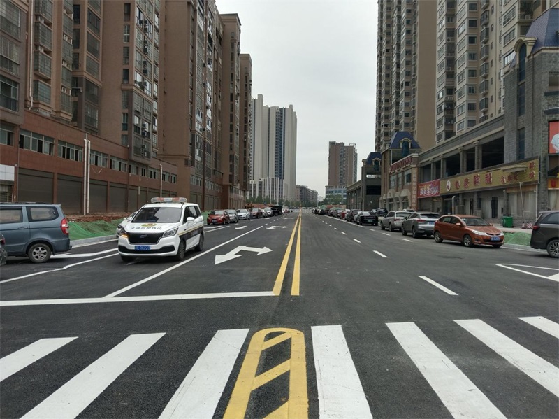 大祥区迎春路敏州西路至雪峰南路段建成通车