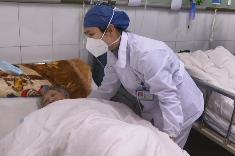 邵东市中医医院五官科护士长刘乐容：纯白天使 “医”心守护