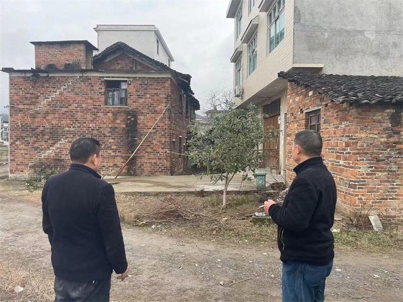 洞口县山门镇持续开展自建房整治销号工作